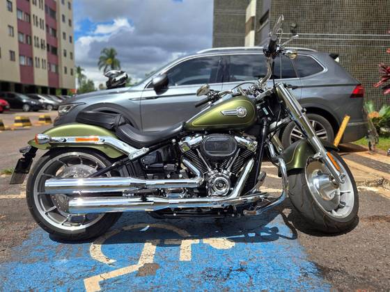 HARLEY-DAVIDSON SOFTAIL FAT BOY 114 